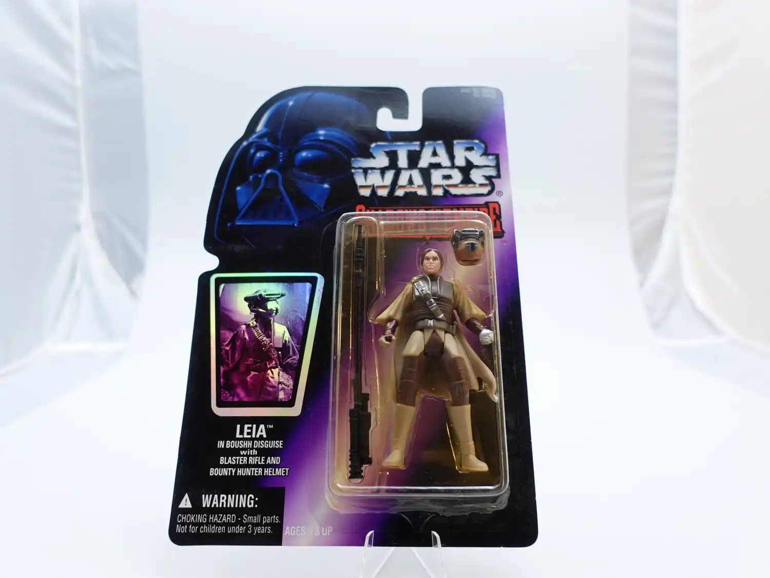 Star Wars Shadows of the Empire 3,75" Leia in Boushh Disguise with Blaster Rifle and Bounty Hunter Helmet 1 Star Wars Shadows of the Empire 3,75" Leia in Boushh Disguise with Blaster Rifle and Bounty Hunter Helmet