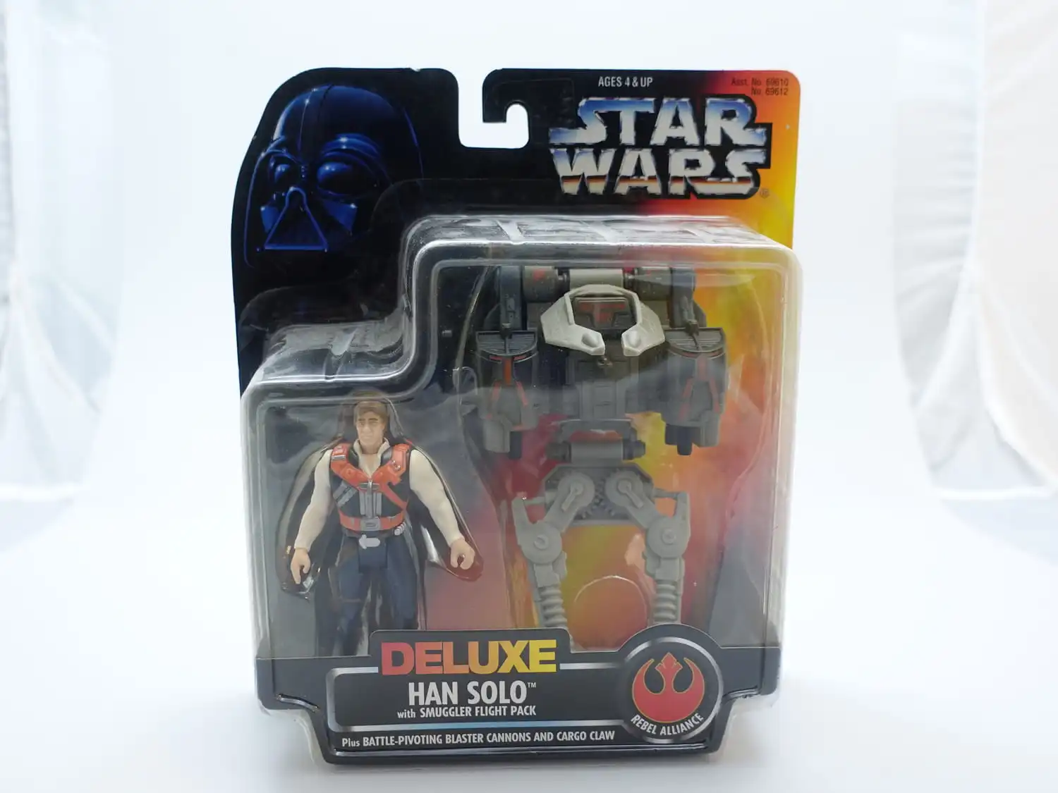 Star Wars The Power of the Force 3,75" Deluxe Han Solo with Smuggler Flight Pack 1 Star Wars The Power of the Force 3,75" Deluxe Han Solo with Smuggler Flight Pack