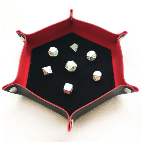Dice tray - Sort med røde vegger 1 Dice tray - Sort med røde vegger