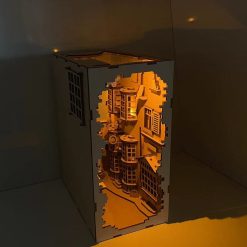 Harry Potter Tiny Adventures Book Nook Mini Diorama Diagon Alley 23 cm