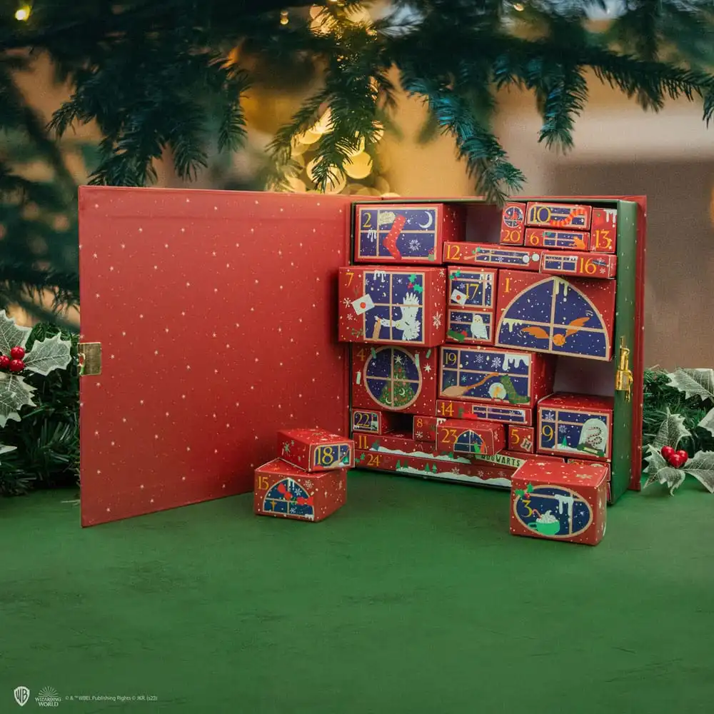 Harry Potter Wizarding World Deluxe adventskalender med 24 eksklusive gaver 3 Harry Potter Wizarding World Deluxe adventskalender med 24 eksklusive gaver - Bilde 3