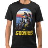 Goonies - Group Shot T-Skjorte