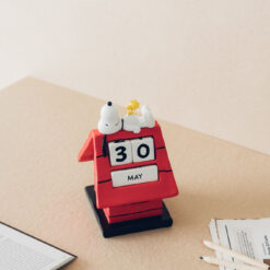 Peanuts 3D evighetskalender Snoopy Hundehus
