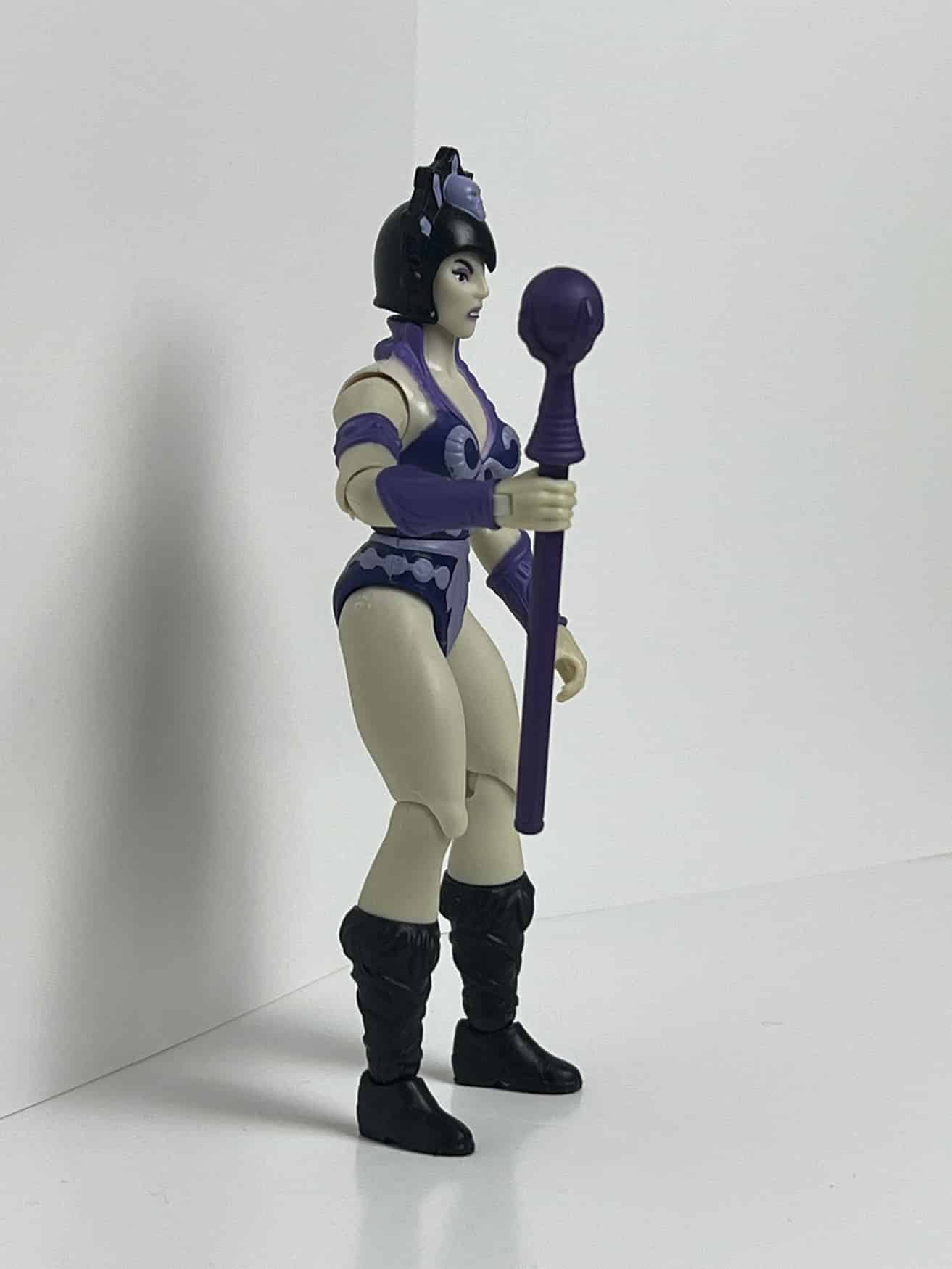 Masters of the Universe Origins - Evil-Lyn v2 2 Masters of the Universe Origins - Evil-Lyn v2 - Bilde 2