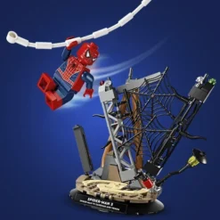 LEGO Super Heroes Episk oppgjør: Spider-Man mot Sandman 76334 30 LEGO Super Heroes 76334