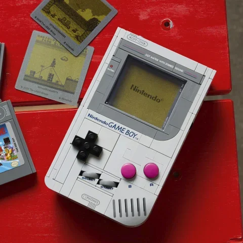LEGO Super Mario Game Boy 72046 9 LEGO Super Mario 72046