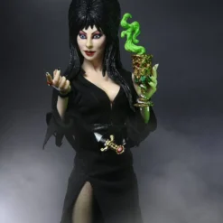 NECA Elvira, Mistress of the Dark Clothed Action Figure 20 cm bilde 2