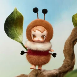Pop Mart Baby Molly Buggy Roam Series – Vinyl Plush Pendant Blind Box