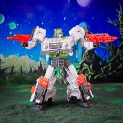 Transformers Generations Legacy Evolution Deluxe Class Action Figure Autobot Medix 14 cm