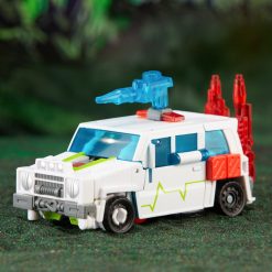 Transformers Generations Legacy Evolution Deluxe Class Action Figure Autobot Medix 14 cm