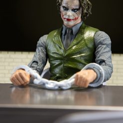 DC Multiverse Action Figure The Joker (Jail Cell Variant) (The Dark Knight) (Gold Label) 18 cm 16 DC Multiverse Action Figure The Joker (Jail Cell Variant) (The Dark Knight) (Gold Label) 18 cm - Bilde 4