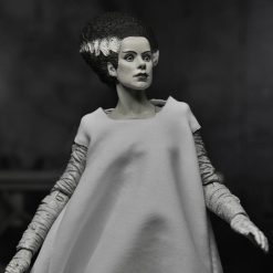 Universal Monsters Action Figure Ultimate Bride of Frankenstein (Black & White) 18 cm - Bilde 6