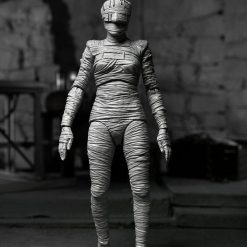 Universal Monsters Action Figure Ultimate Bride of Frankenstein (Black & White) 18 cm - Bilde 11
